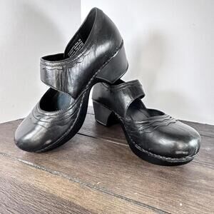 Dansko Black Mary Jane's Women's size‎ 36